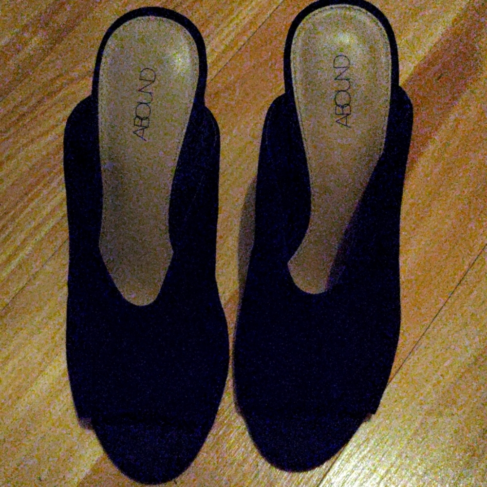 Women's shoes